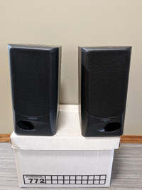 Kenwood bookshelf speakers LS-311