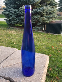 Vintage Blue cobalt 750 ml wine bottles