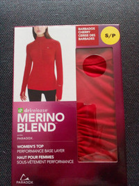 NEW Size S base layer top merino blend