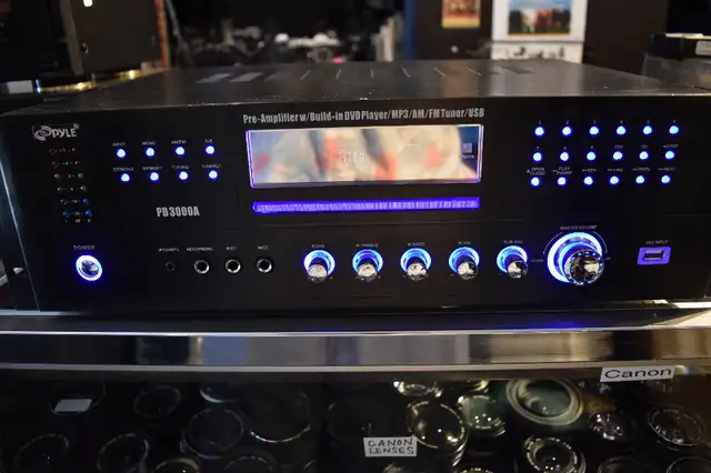 NEEDS TO GO/Professional Audio Equipment in Pro Audio & Recording Equipment in City of Montréal - Image 8