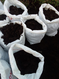 Bagged Manure Fertilizer