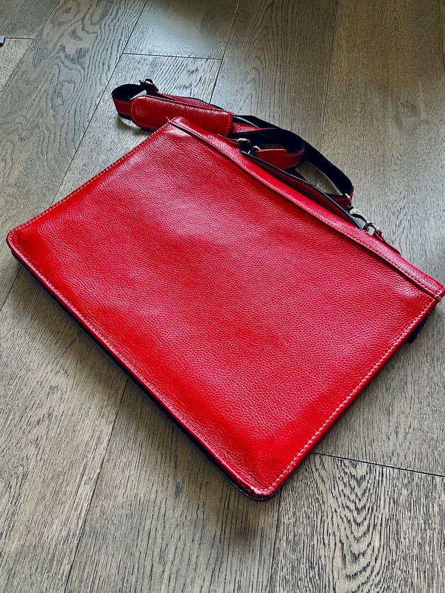 Red Genuine Leather Laptop Bag  in Laptops in City of Toronto - Image 2