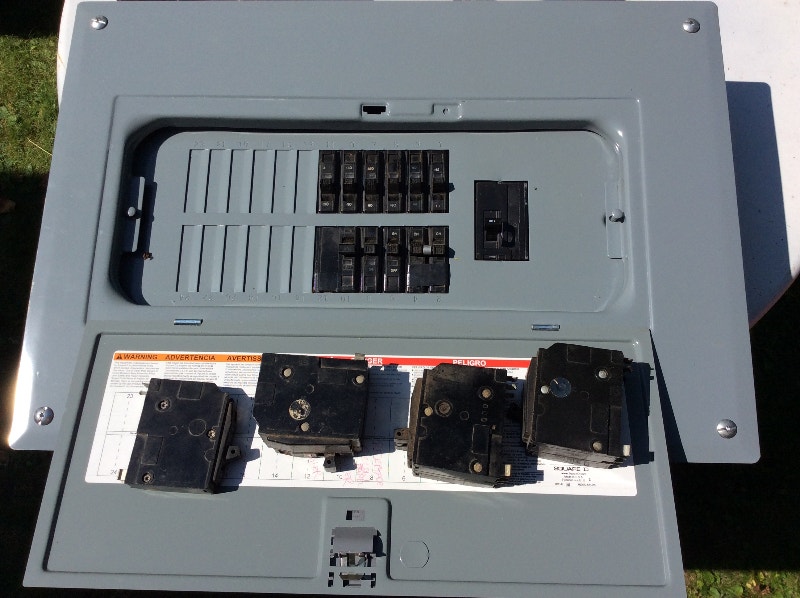 Electrical panel with breakers Electrical Thunder Bay Kijiji