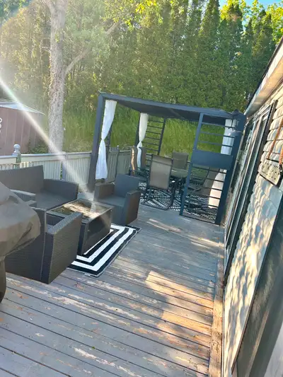 SHERKSTON SHORES RESORT 2 hours away from Toronto. Welcome to Valley Lane #3! Located on a secluded,...