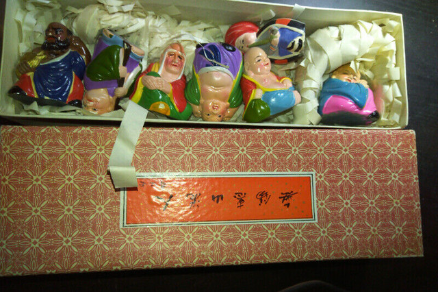 chinese figurines of cartoon older art colourful decorative in Arts & Collectibles in City of Toronto