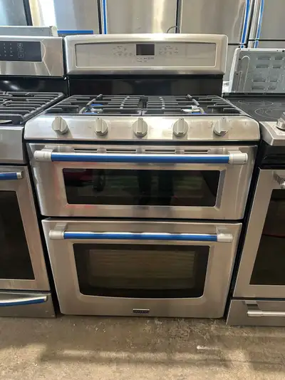 30” MAYTAG NATURAL GAS STOVE STEEL DOUBLE OVEN CONVECTI, View more