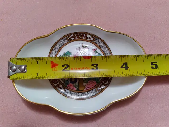 Small Coalport Dish in Arts & Collectibles in Barrie - Image 6
