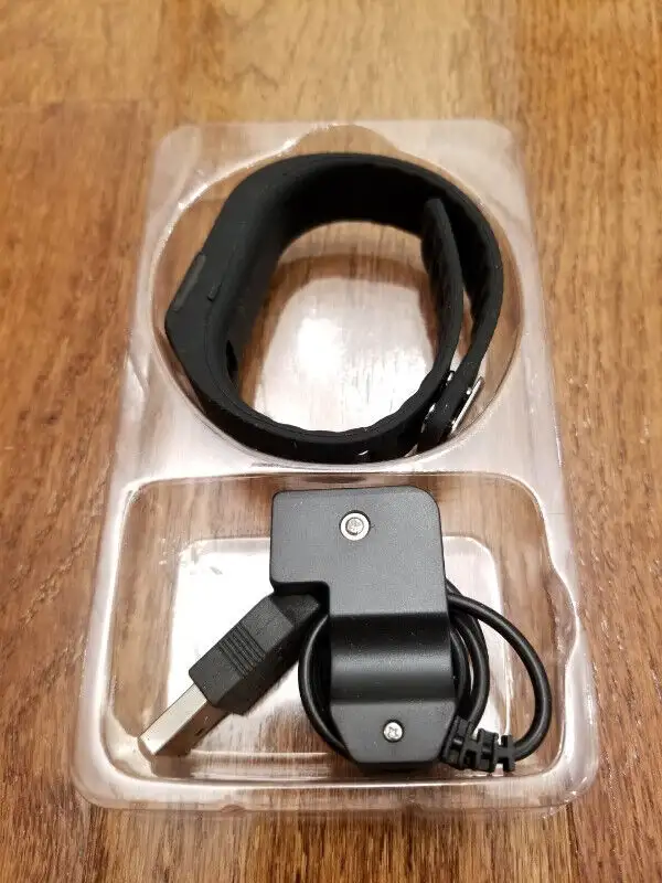 BNIB Smart Bracelet in Exercise Equipment in City of Toronto - Image 7