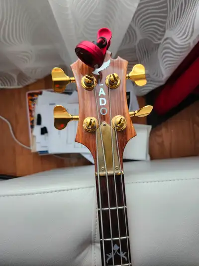 LADO FALCON BASS 1976, View more