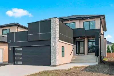55 JONTZ COVE 2206 SQFT 4 Bedrooms + Loft 3 Full Bathrooms Two Car Garage --------------------------...