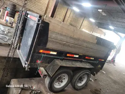 Offering comprehensive truck and trailer maintenance services, focusing on brakes, rotor, oil change...