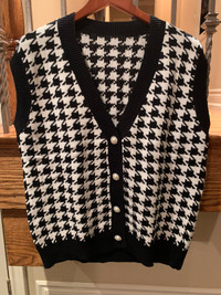 Knit vest 