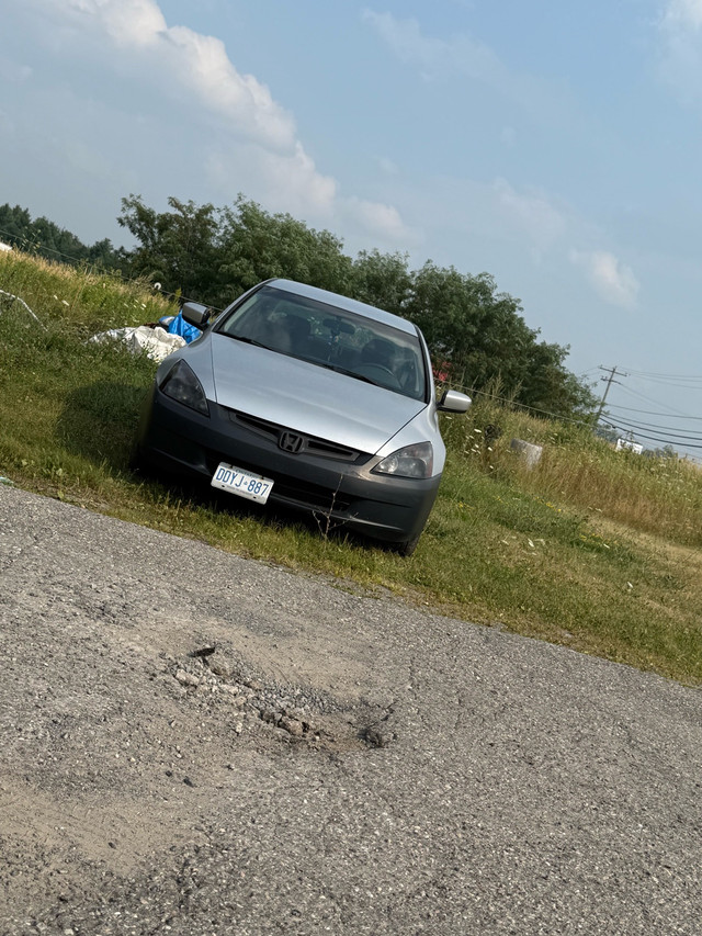 2005 honda acccord LX in Cars & Trucks in Ottawa - Image 3