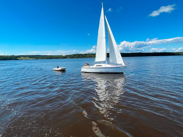 Hunter 23 Sailboat in Sailboats in Saint John - Image 2