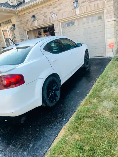 Dodge avenger for sale ! Very cheap As is Make an offer Runs and reliable