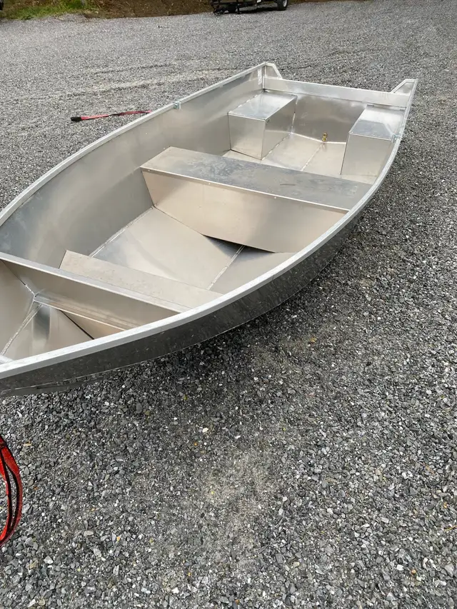 Chaloupe en aluminium soudé in Powerboats & Motorboats in Drummondville - Image 7