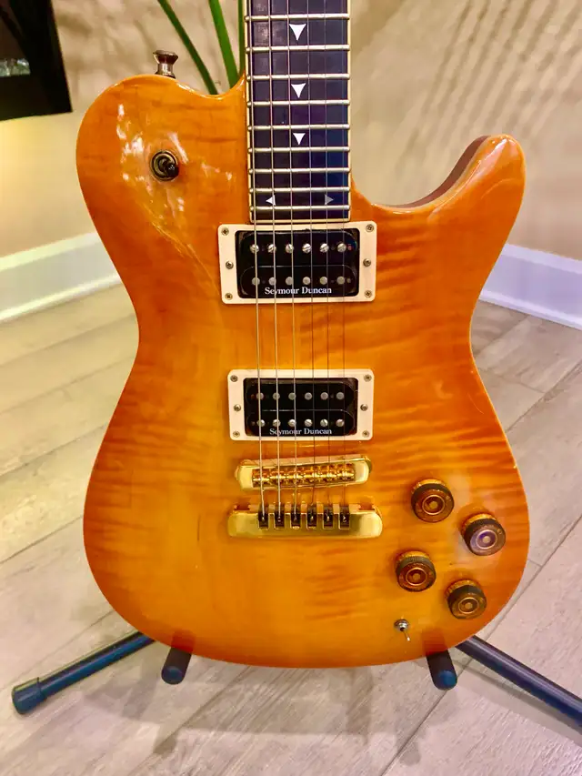1994 Peavey Odyssey made in USA in Guitars in Ottawa - Image 3