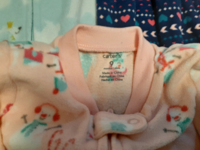 Children's Fleece Sleepers 9 Months in Clothing - 9-12 Months in Regina - Image 3