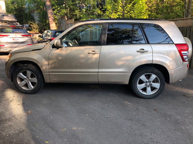 2009 Suzuki Grand Vitara in Cars & Trucks in Barrie - Image 2