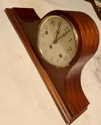 Mantle Clock Westminster Chimes New Condition