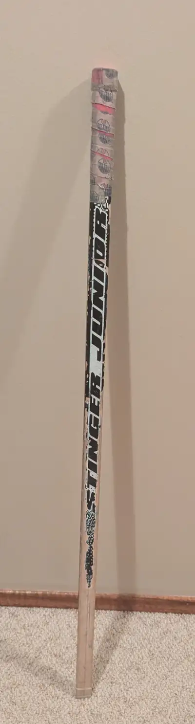 Ringette stick. 38.5"- wood stinger junior + pants xs, View more
