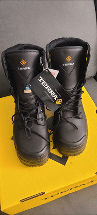 10.5US Men's Terra Argo 8" Composite Toe Safety Work Boot