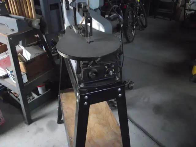 Scroll Saw in Power Tools in Leamington - Image 3