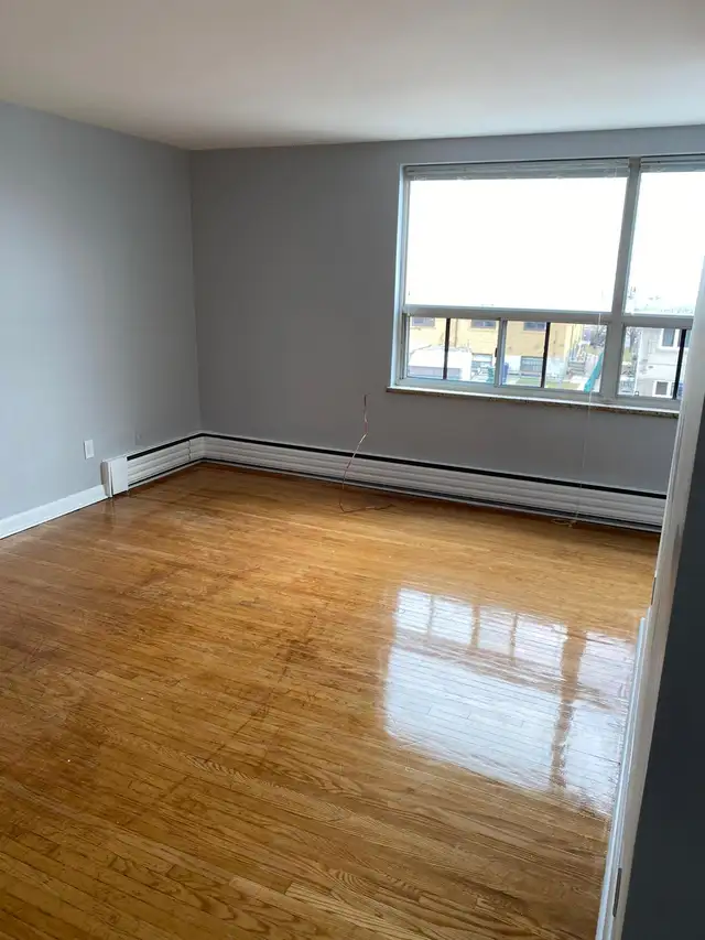 Dufferin Wilson 2 bedroom for Rent in Long Term Rentals in City of Toronto - Image 5