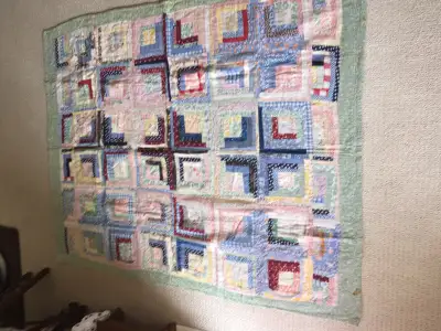 Quilt -  Log Cabin -  Antique, View more