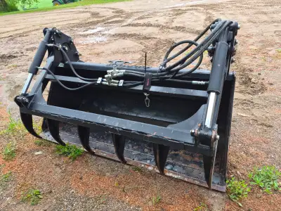 Used HLA Grapple Bucket for sale. 72 inch, well maintained skidsteer attachment. Downsizing my attac...