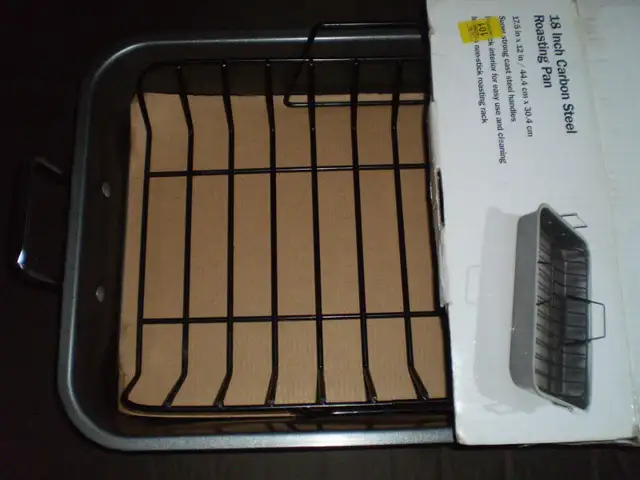 Cookware, Oven Baking Roasting Pans in Kitchen & Dining Wares in City of Toronto - Image 4