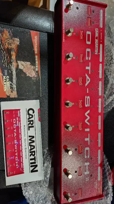 Carl Martin Octa-Switch mk2 Pedal Guitar Effect Switcher in Amps & Pedals in Markham / York Region - Image 3