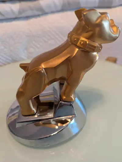 Excellent condition MacK truck hood ornament with patent #