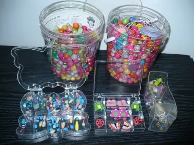 Méga trousse à confection  de bijoux, View more