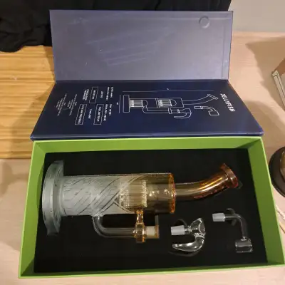 Ltd Edition Hue Recycler Rig w box, View more