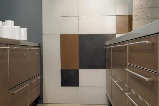 Modern Kitchen - Showroom Display Sale62864364268035122