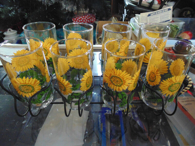 Sunflower Glasses & Ass. in Arts & Collectibles in London