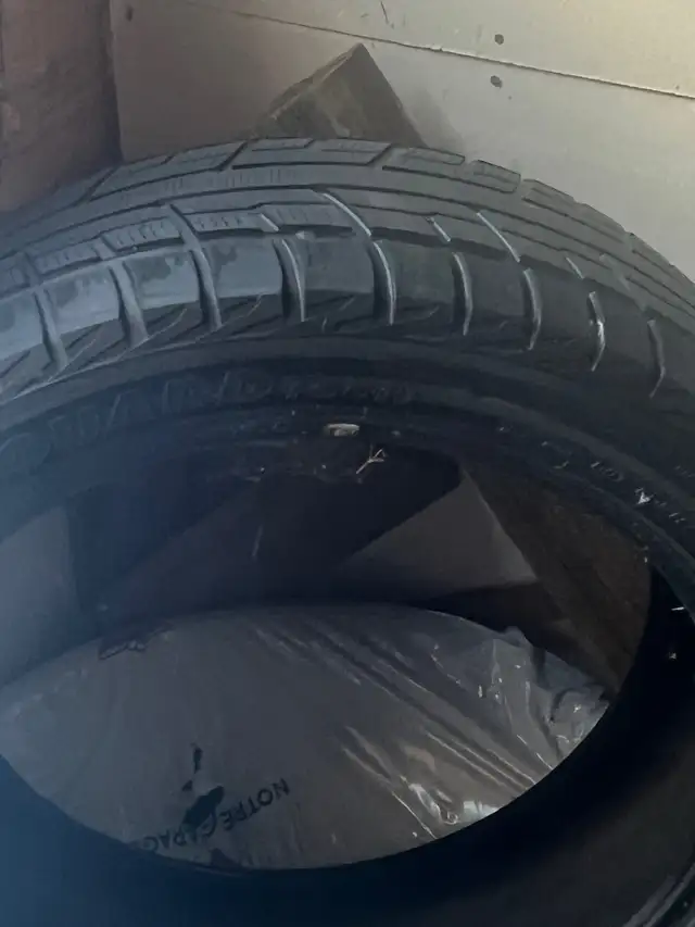 2 Yokohama studless winter tires in Tires & Rims in London - Image 6