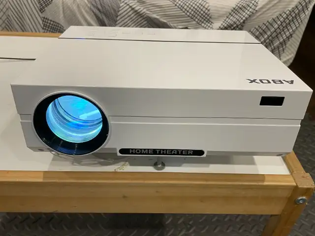 Abox LED Projector 1080p 100" screen tv in TVs in City of Toronto - Image 2