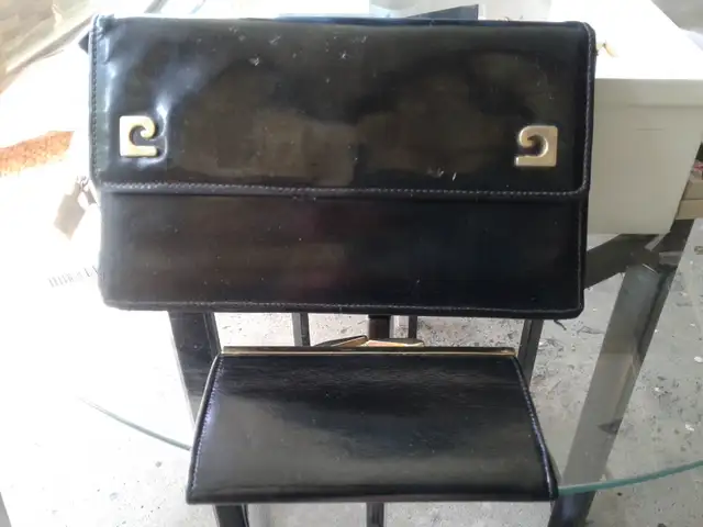 Vintage Pierre Cardin Black Patent Leather purse and wallet in Women's - Bags & Wallets in St. Catharines - Image 2