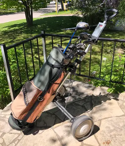 Golf Cart, Spalding Bag, 15 Clubs- Mizuno, Spalding & Wilson, View more