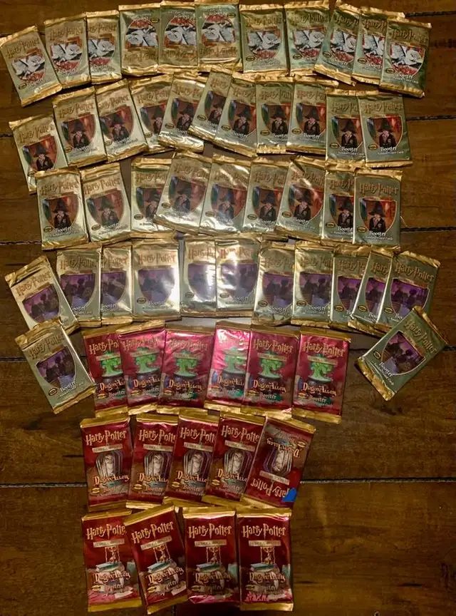 Harry Potter TCG Card Game Booster Pack NEW Sealed in Toys & Games in Burnaby/New Westminster - Image 2