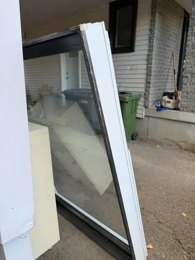 Window 71 x 54 inch594617746159063041