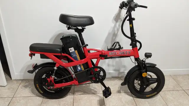 PETIT VÉLO ÉLECTRIQUE 400W, MOTEUR 48V. BATTERIE 25Ah, ROUES 14" in eBike in Drummondville - Image 5