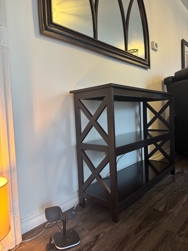 Console table in Home Décor & Accents in Muskoka - Image 3