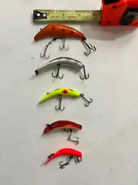 Lazy Ike, Kwikfish, Helin’s Fishing Lures. All 5 for $15.