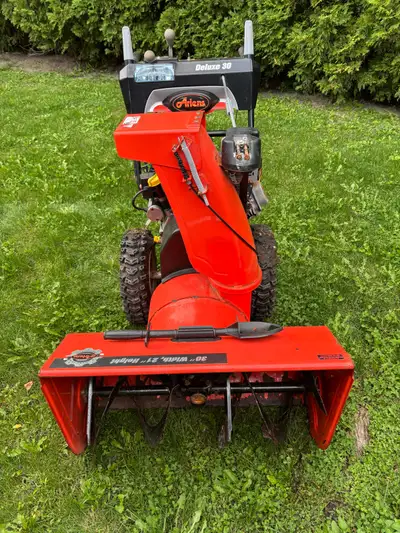Ariens Deluxe 30 Snowblower , View more