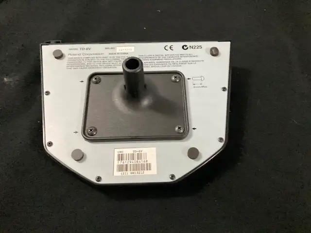 Roland TD 6v electronic drum module in Drums & Percussion in City of Toronto - Image 5