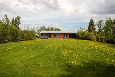 3 bedroom 1 bath rancher on an acreage available for rent