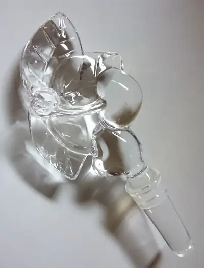 Vintage Mikasa Crystal Glass Fruit Collection Wine Bottle Stopper - Cherry